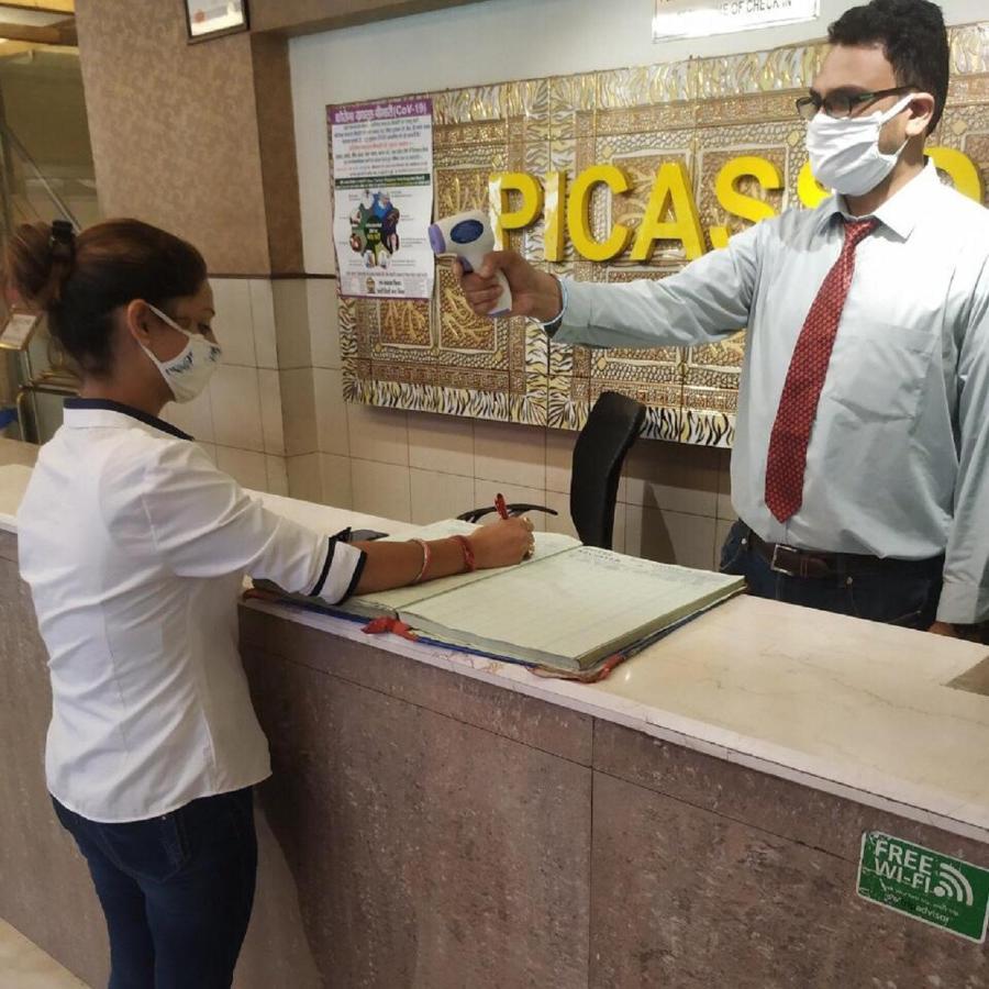 Hotel Picasso Paschim Vihar Delhi - Couple Friendly Local Ids Accepted מראה חיצוני תמונה
