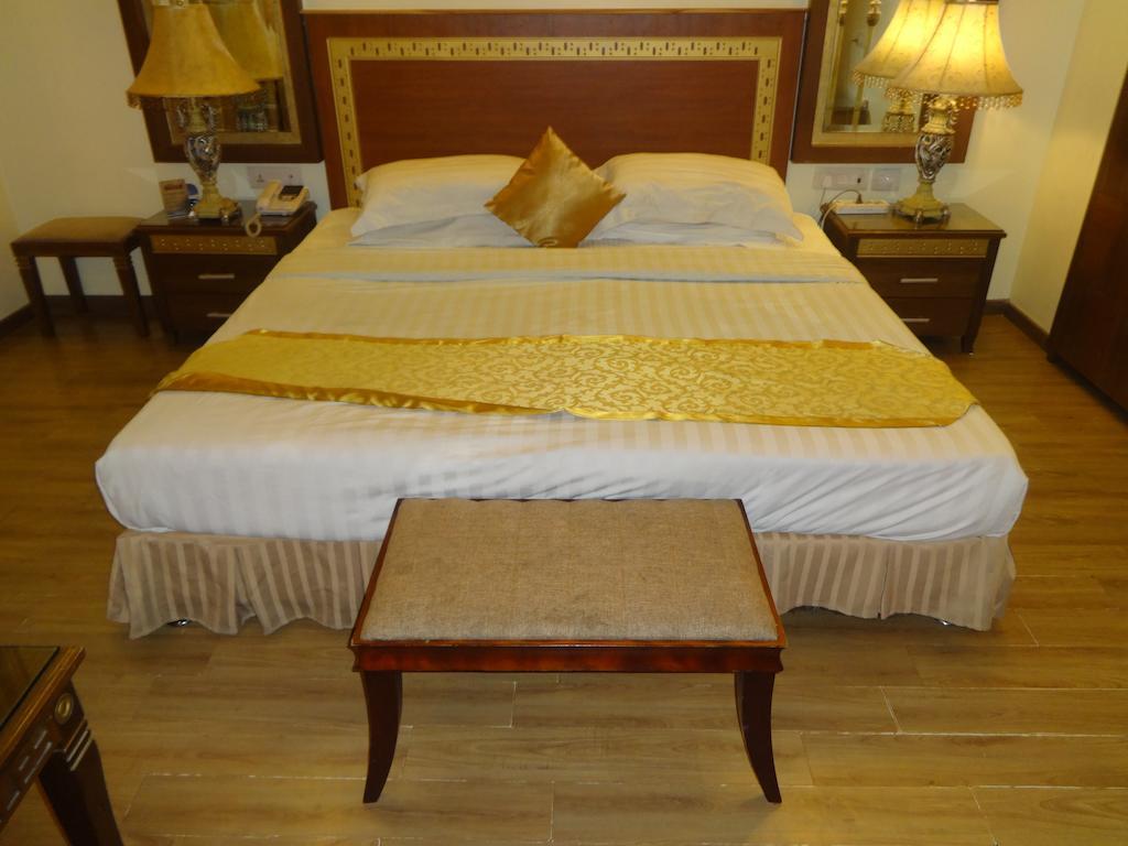 Hotel Picasso Paschim Vihar Delhi - Couple Friendly Local Ids Accepted חדר תמונה