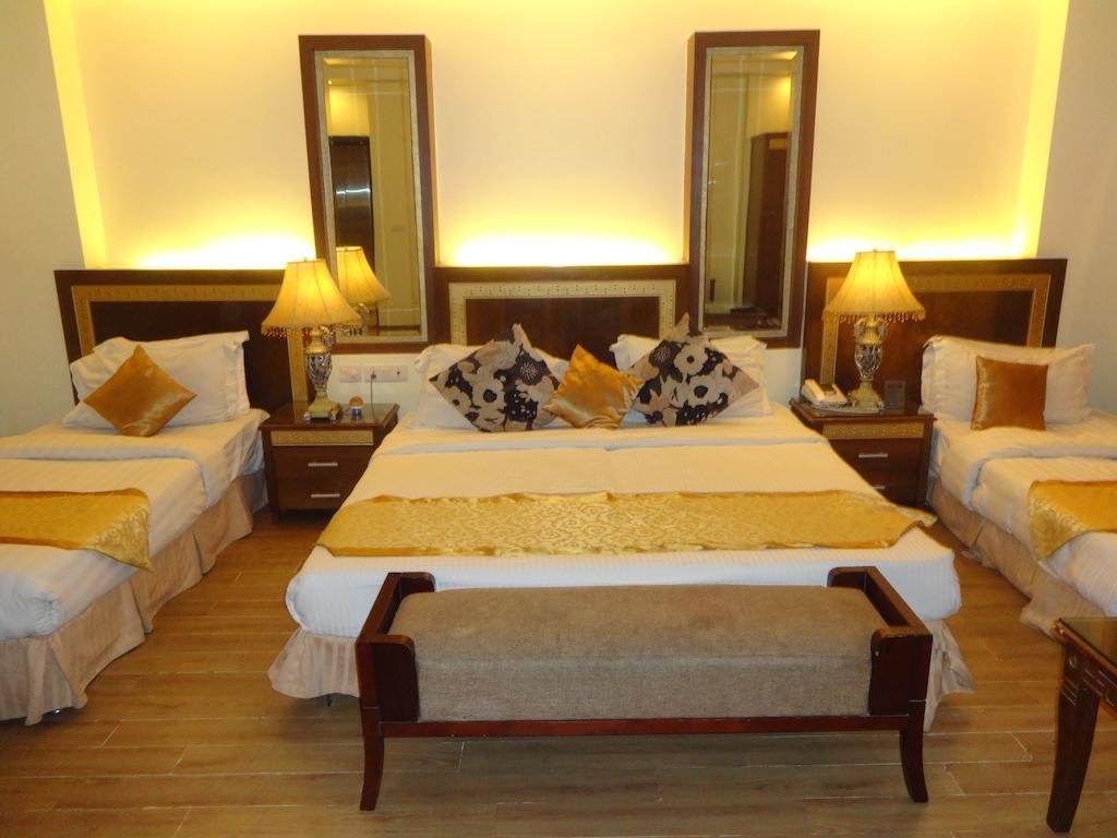 Hotel Picasso Paschim Vihar Delhi - Couple Friendly Local Ids Accepted מראה חיצוני תמונה