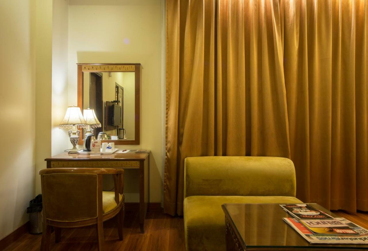 Hotel Picasso Paschim Vihar Delhi - Couple Friendly Local Ids Accepted מראה חיצוני תמונה